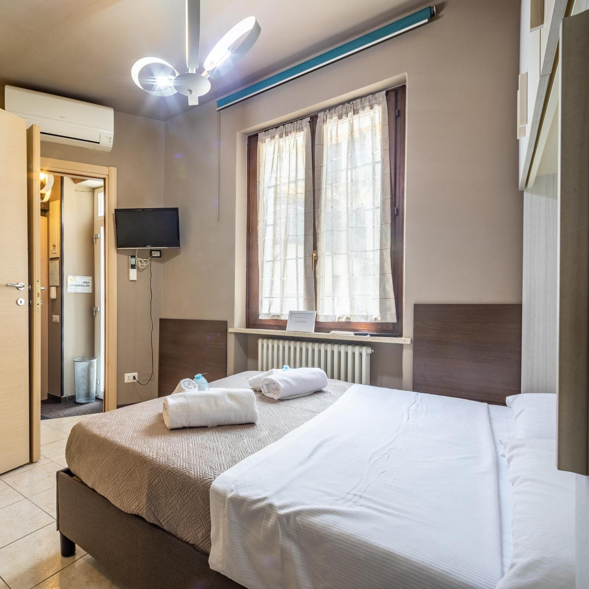 Italstay - Nuova Residenza Romeo - Affittacamere Werona Zewnętrze zdjęcie